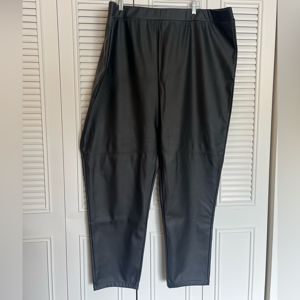 Rebdolls Black pleather tummy control Leggings